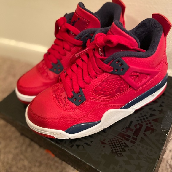 Jordan 4 - Picture 2 of 4